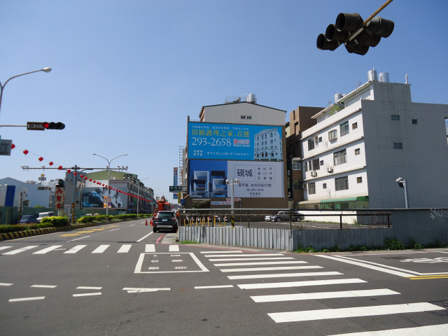 N-0871B-台南市中西區民權路與湖美街往中華西路方向收視